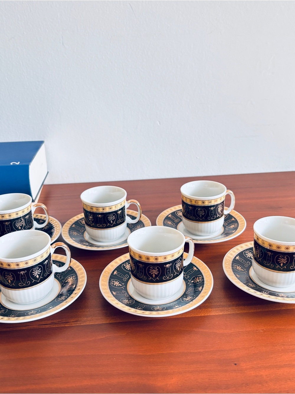 Elegant Black and Gold Porcelain Espresso Cup and Saucer Tanaka Japen